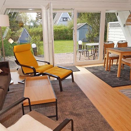Zeltdachhaus Fuer Die Ganze Familie Damp Exterior foto